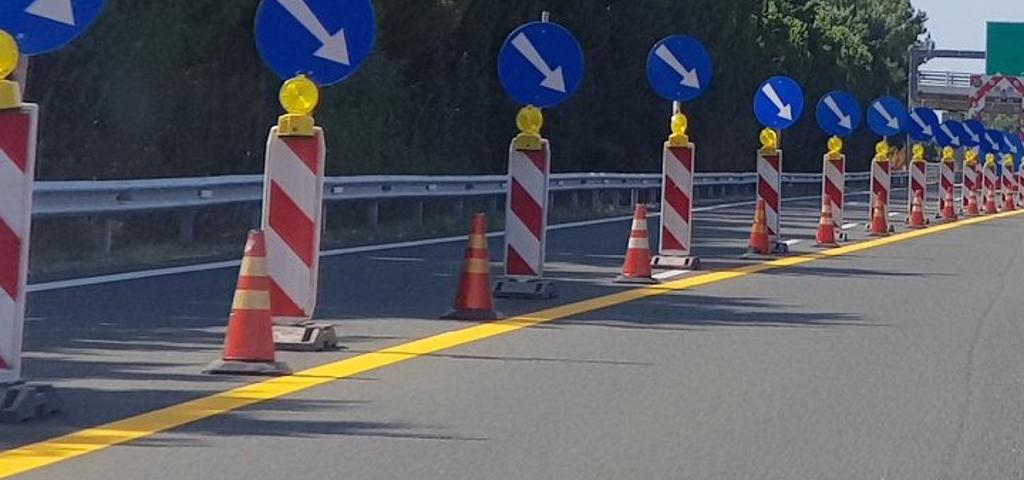 Maintenance works in the uneven junction K16 Maintenance works in the uneven junction K16
